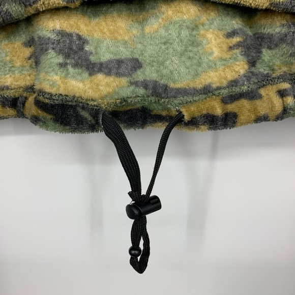 Urban Outfitters Sweater Angela Camo Crop Fleece 1/4 Zip Pullover - Picture 9 of 10